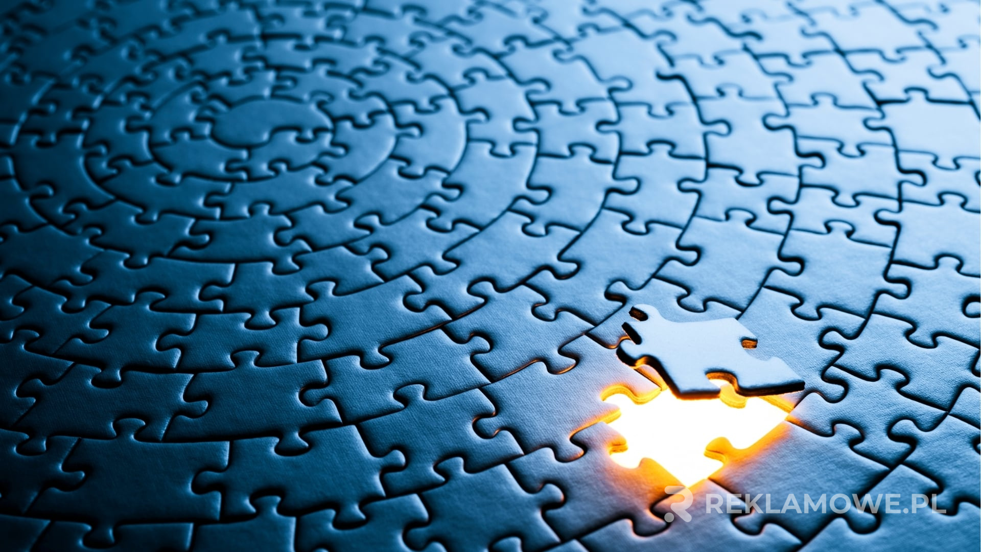 Puzzle reklamowe jako narzędzie marketingowe w 2026 roku