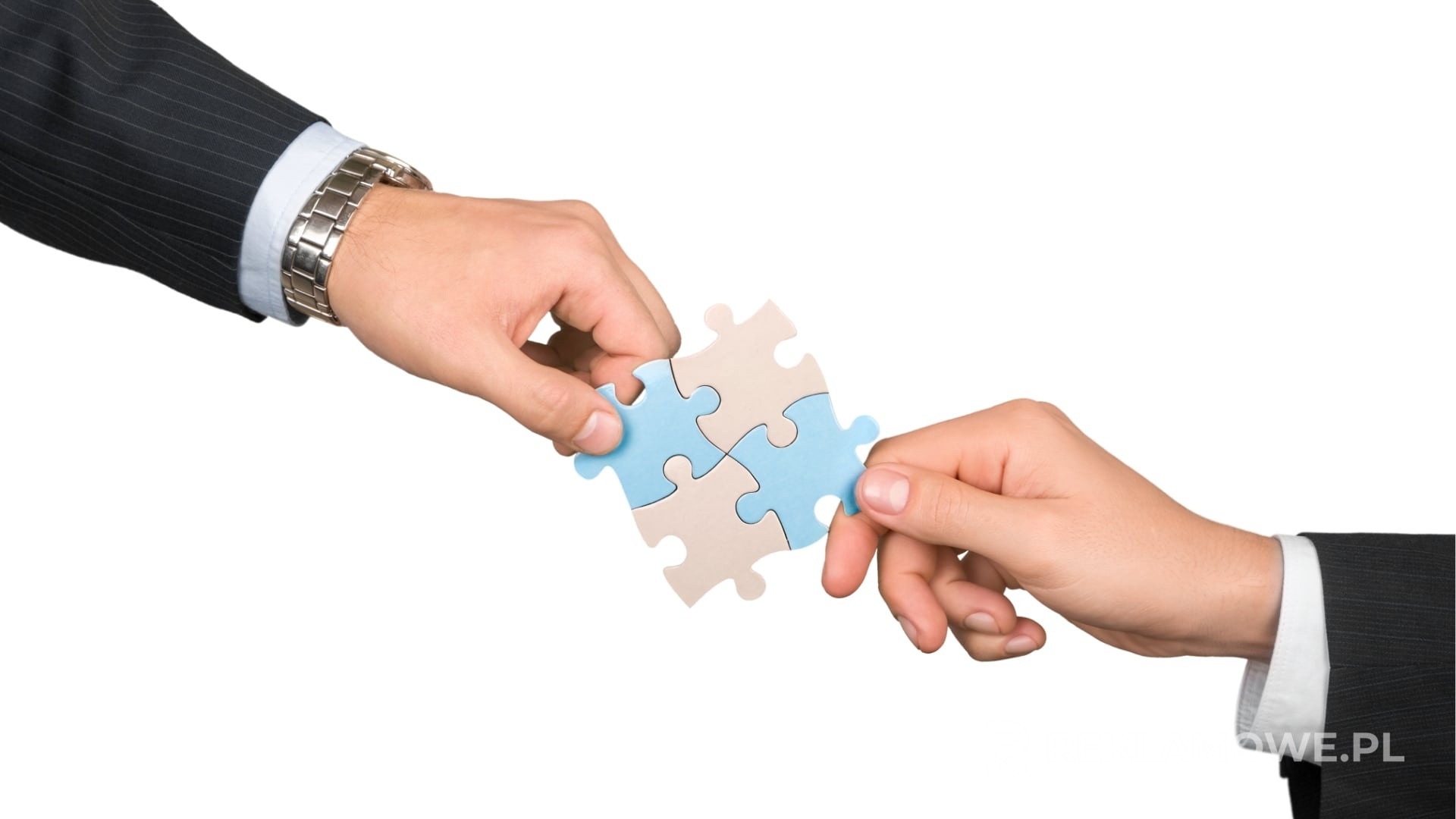 Skuteczność puzzli reklamowych w kampaniach świątecznych Puzzle reklamowe jako element kampanii świątecznej